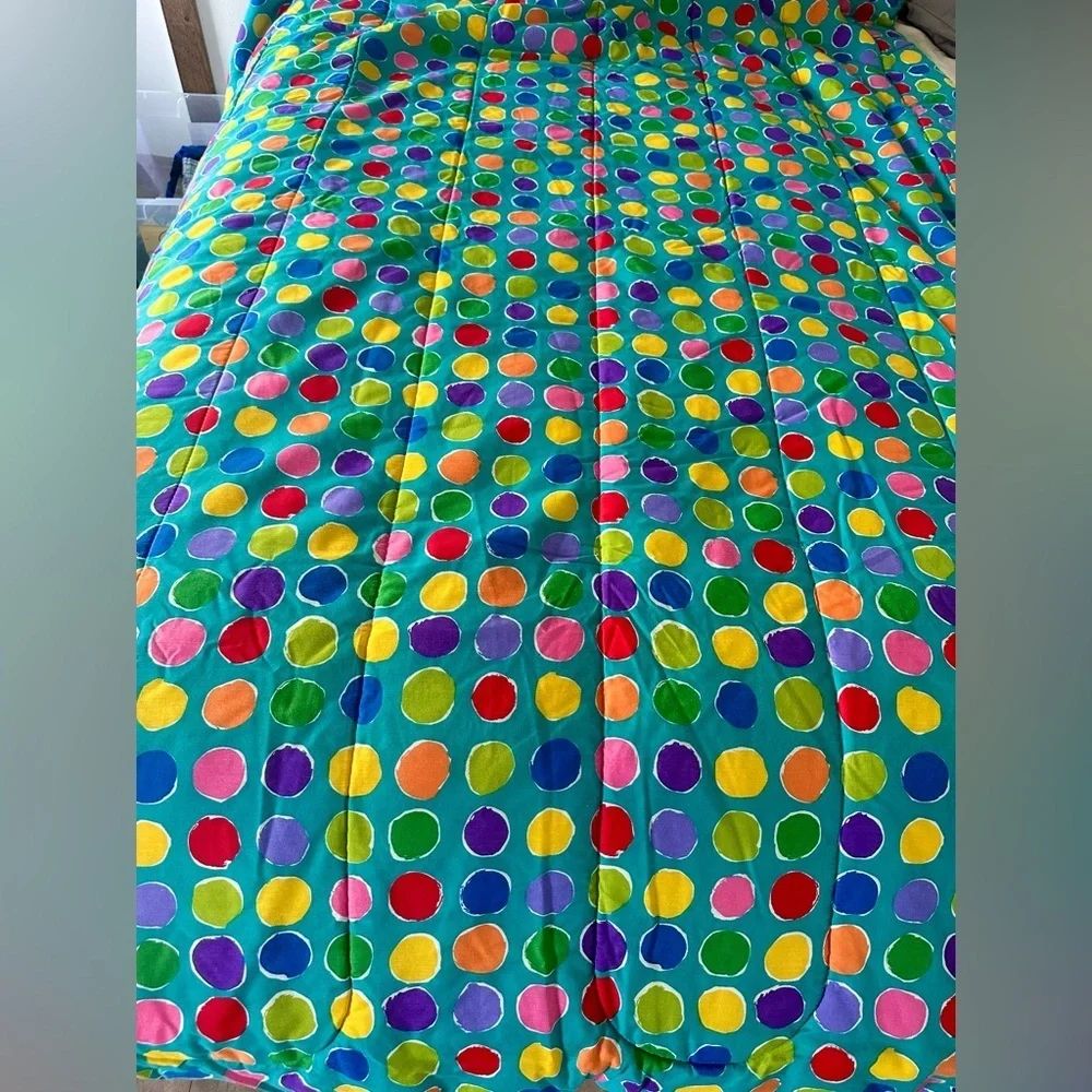 90s Retro Twin XL Double Sided Bedspread Comforter Made in USA by CHF Industries